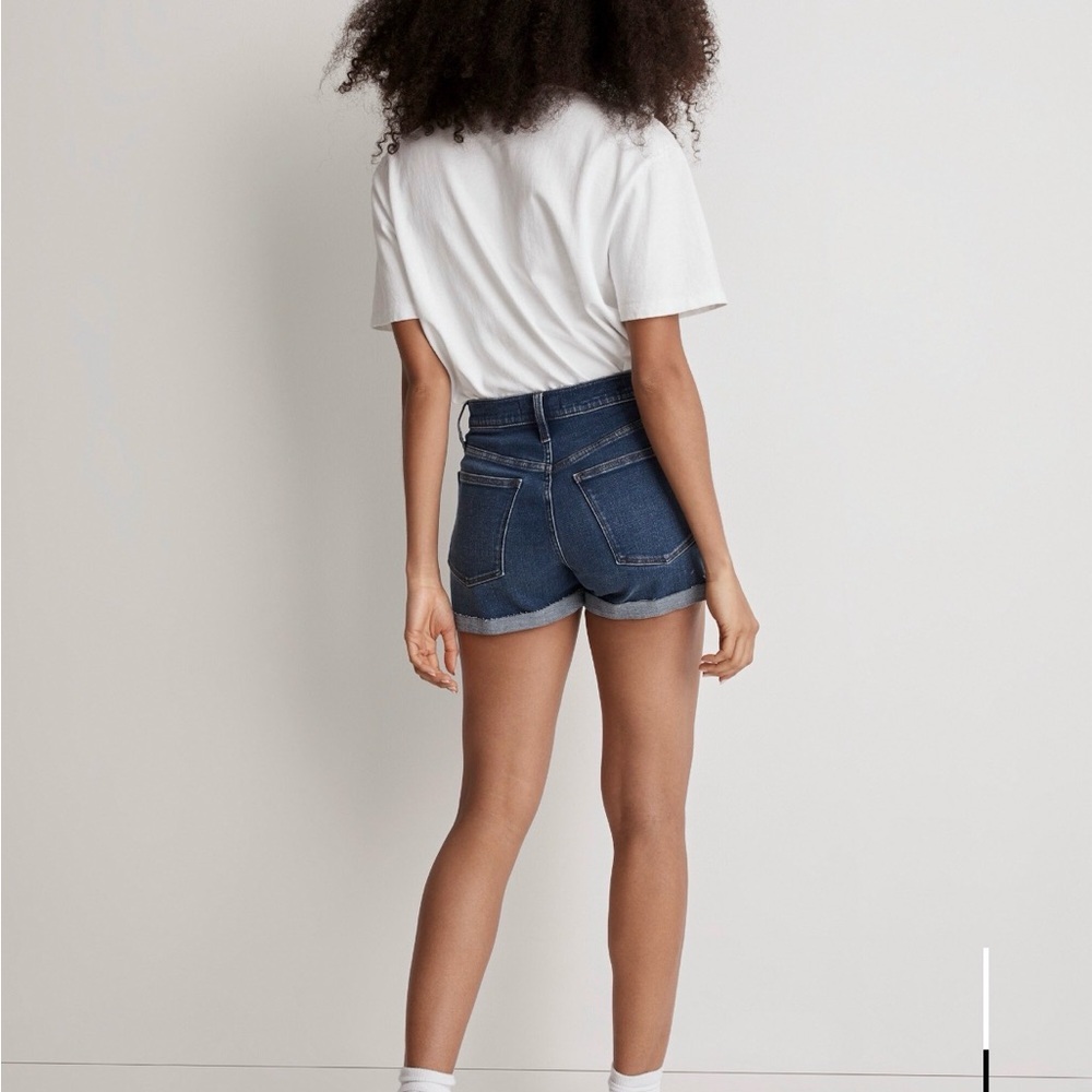 Madewell High Rise Short - Picture 2 of 6